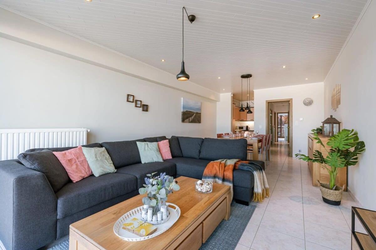Huswell - Beachfront Apartment In Zeebrugge 외부 사진