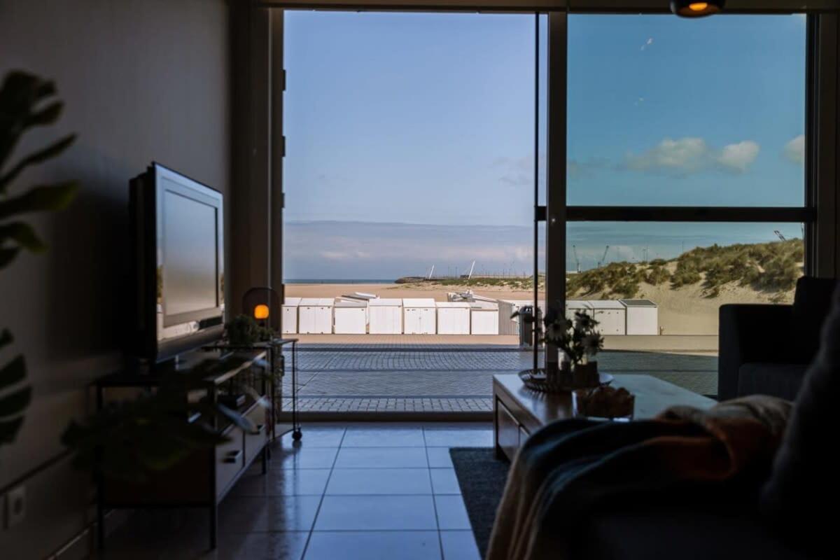 Huswell - Beachfront Apartment In Zeebrugge 외부 사진